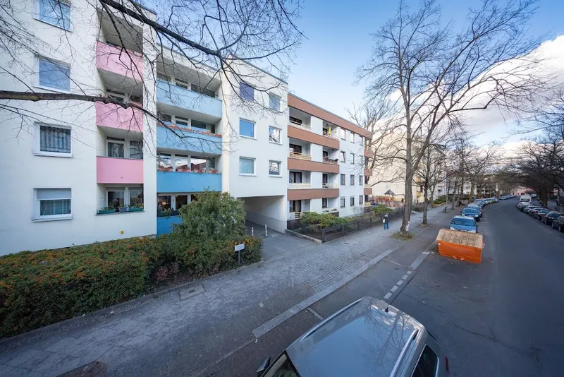 Singleapartment in Schmargendorf - vorfristig Nachmieter zum 01.11. gesucht — photo 1